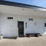Stellplatz Fuer Wohnmobile Und Bullis Auf Dem Campingplatz Strandgut Kein Bett Vorhanden Leerer Stellplatz